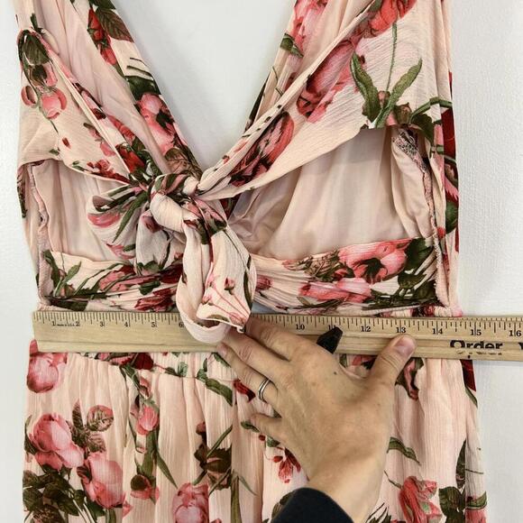 Sisters of the Tribe Women's Size 14 Red Pink Floral Jumpsuit Romantic Flowy - Picture 10 of 14